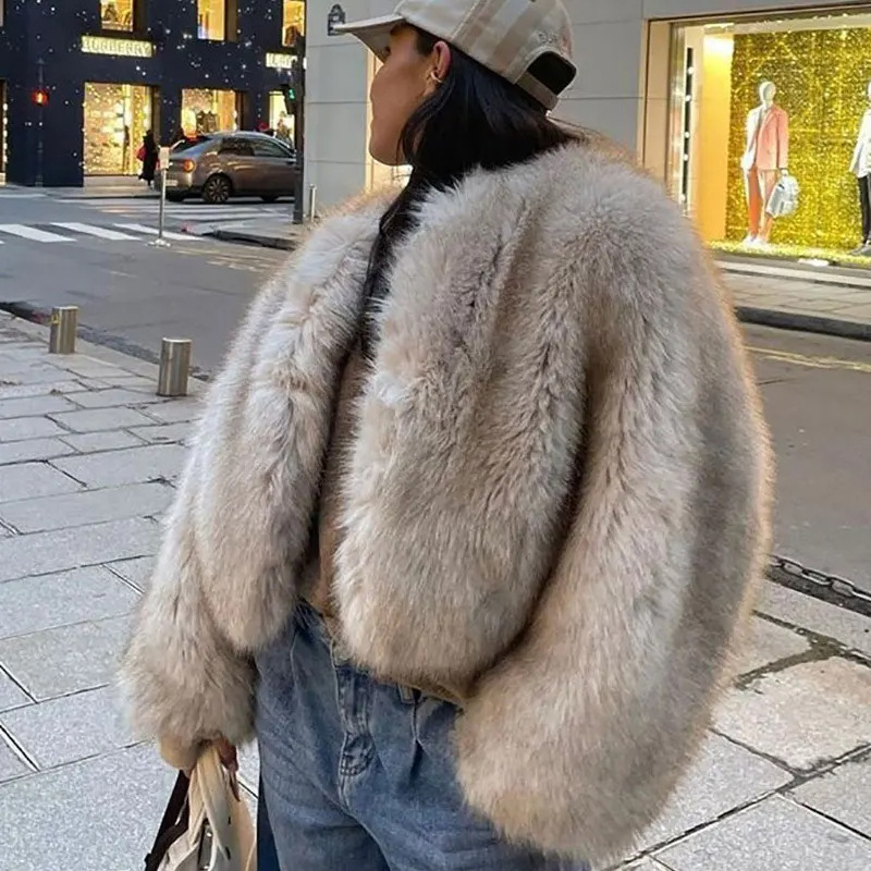 Street Fashion Week - معطف فرو صناعي قصير فاخر من