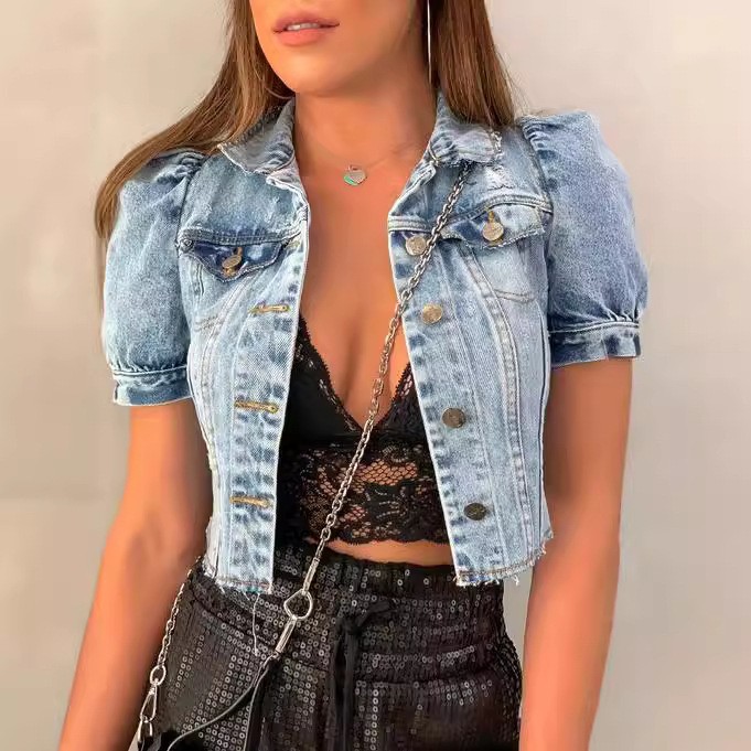 Distressed Jean Rip - جاكيت جينز نسائي قصير أزرق فاتح،