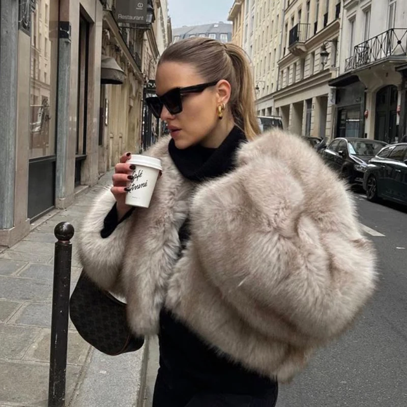 مبدع الشارع أسبوع الموضة الفاخ - مراجعة Street Fashion Week وسعره