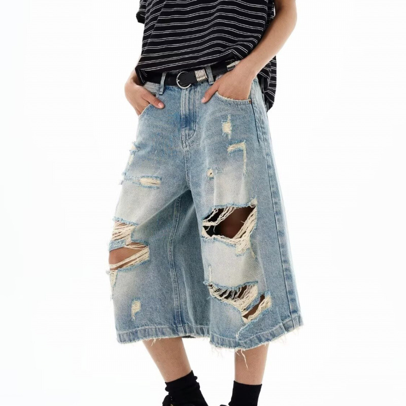 شورت جينز رجالي جديد بتصميم عت - مراجعة Distressed Jean Rip وسعره