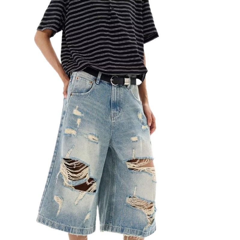 شورت جينز رجالي جديد بتصميم عت - مراجعة Distressed Jean Rip وسعره